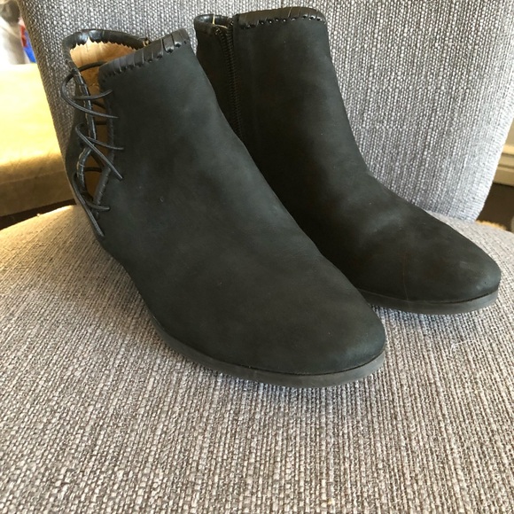 Jack Rogers Black Suede Reagan Bootie - Picture 4 of 10